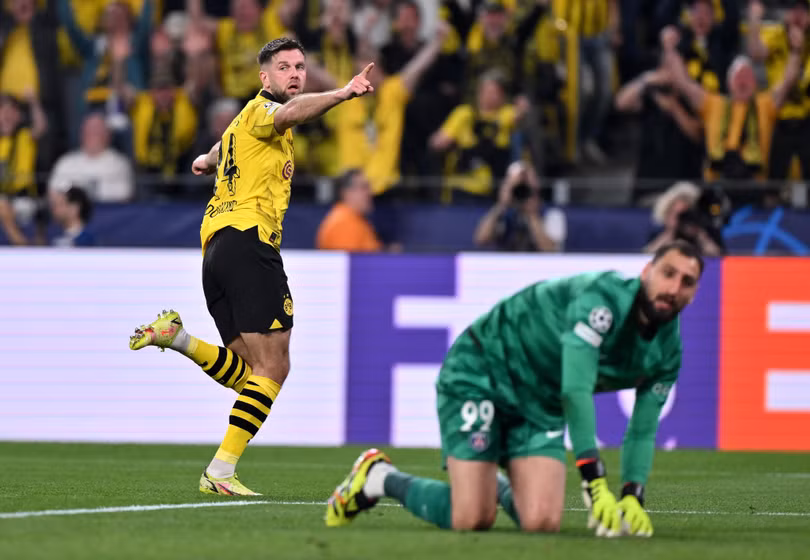 Niclas Fullkrug ghi bàn duy nhất giúp Dortmund hạ PSG 1-0 ở bán kết lượt đi Champions League.