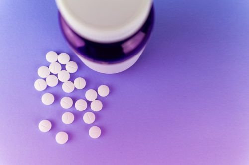 Melatonin khắc phục sự gián đoạn giấc ngủ do thay đổi múi giờ. Melatonin khắc phục sự gián đoạn giấc ngủ do thay đổi múi giờ.