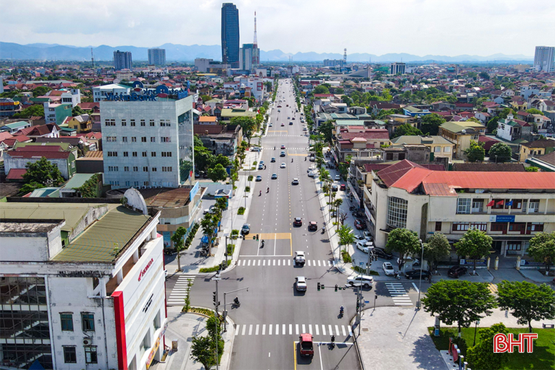 Screenshot 2024-06-10 at 16-39-31 Diện mạo mới trên tuyến phố trung tâm Thành Sen.png