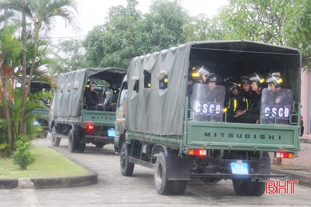 Hà Tĩnh ra quân tấn công, trấn áp tội phạm, đảm bảo ATGT dịp Tết