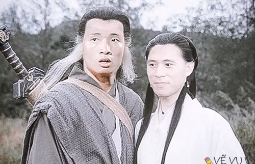 Ảnh chế cầu thủ Việt Nam hóa thân thành cao thủ võ lâm