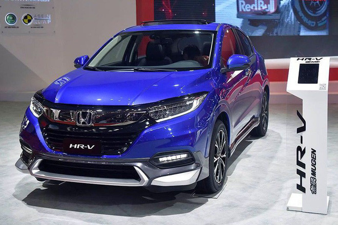 Honda CR-V rục rịch thêm phiên bản đặc biệt giới hạn 100 chiếc cho khách Việt chơi Tết