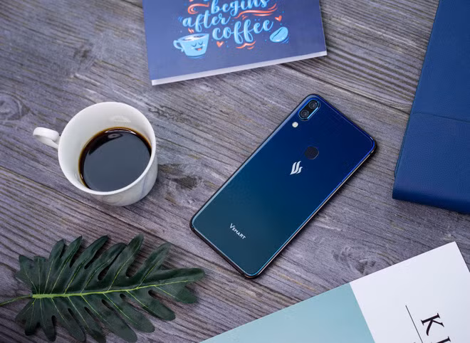 Vsmart ra mắt 4 smartphone, giá từ 2,5 đến 6,3 triệu đồng