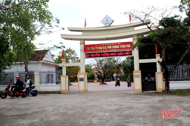 554 học sinh Hà Tĩnh đạt danh hiệu học sinh giỏi tỉnh lớp 12