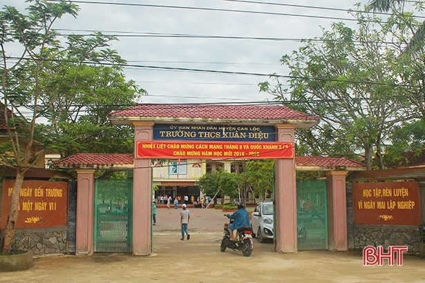 BHXH Can Lộc chi trả hơn 3 tỷ đồng BHYT cho hơn 500 học sinh trên địa bàn