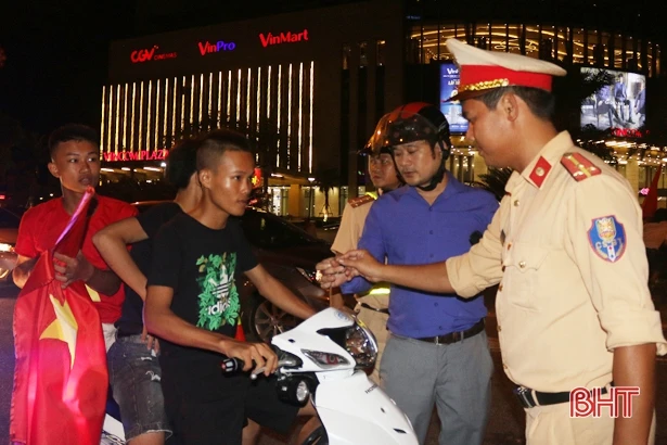 Gần 600 chiến sỹ Công an Hà Tĩnh bảo đảm ANTT trận chung kết lượt về AFF Cup 2018