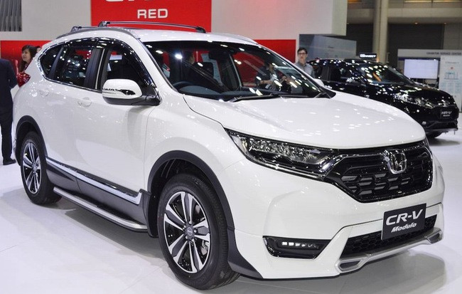 Honda CR-V rục rịch thêm phiên bản đặc biệt giới hạn 100 chiếc cho khách Việt chơi Tết