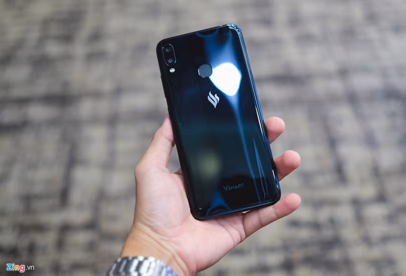 Chi tiết 2 smartphone phổ thông của Vsmart giá từ 2,5 triệu đồng