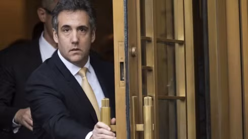 Thế giới ngày qua: Thủ tướng Anh Theresa May vượt qua cuộc bỏ phiếu bất tín nhiệm