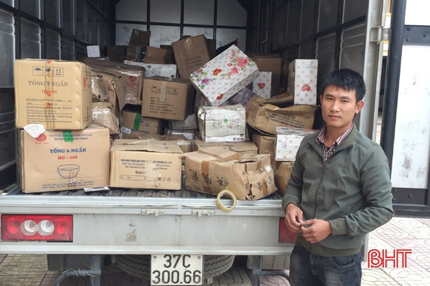 Phát hiện 2 vụ vận chuyển hàng hóa không rõ nguồn gốc