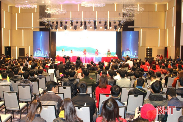 Khai mạc hội thi “Duyên dáng du lịch Hà Tĩnh” lần thứ I