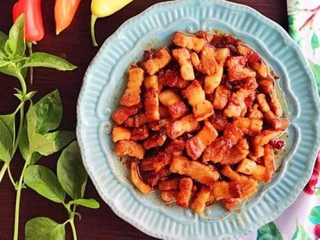 Thịt ba chỉ kho su hào lạ miệng ngon miễn chê