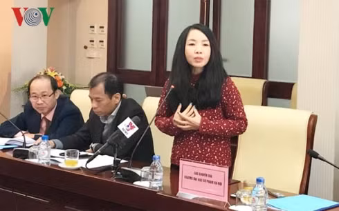 “Hôm nay con được mấy điểm?”- câu hỏi khiến giáo viên áp lực