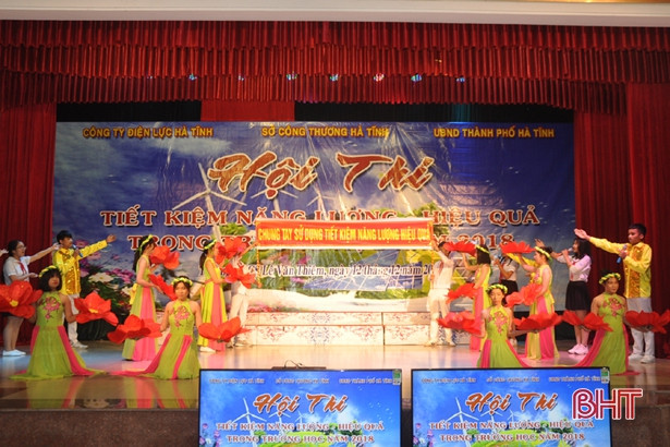 “Tiết kiệm năng lượng hiệu quả trong trường học”