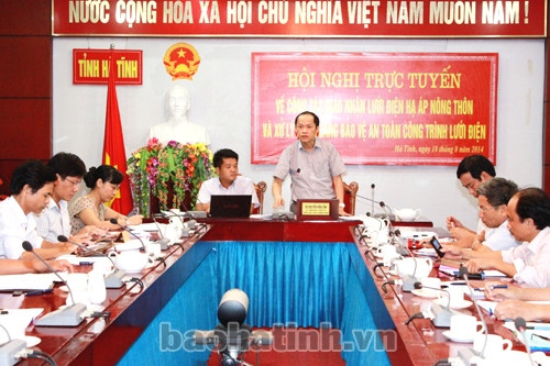 Phó Chủ tịch UBND tỉnh Nguyễn Hồng Lĩnh: Các địa phương và ngành điện cần tập trung cao cho việc di dời các cột điện vi phạm quy hoạch NTM; tổ chức phát quang hành lang lưới điện trước mùa mưa bão... Phó Chủ tịch UBND tỉnh Nguyễn Hồng Lĩnh: Các địa phương và ngành điện cần tập trung cao cho việc di dời các cột điện vi phạm quy hoạch NTM; tổ chức phát quang hành lang lưới điện trước mùa mưa bão...