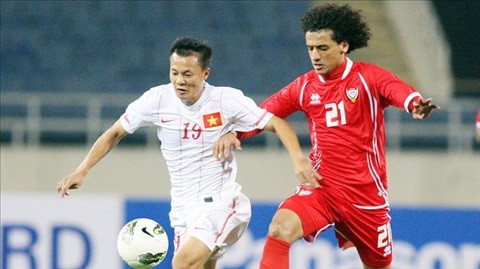 UAE rất mạnh nhưng ĐT Việt Nam (áo trắng) vẫn đặt mục tiêu giành kết quả tốt