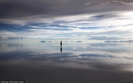 Đi về một hành tinh khác.