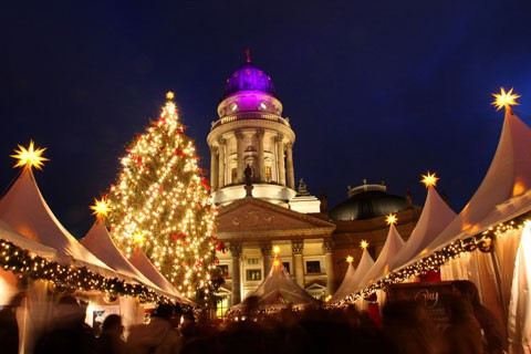 Chợ Noel GENDARMENMARKT ở Berlin. Ảnh: VnExpress.net