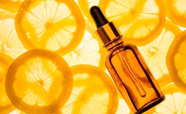 Vitamin C có làm trắng da được không?