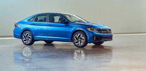 Volkswagen Jetta 2022 ra mắt, thông số động cơ giống VinFast Lux A