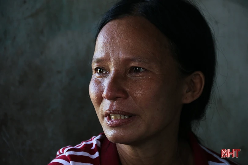 Niềm vui của cô học trò nghèo làng biển ở Hà Tĩnh đạt 28 điểm khối C