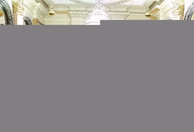 Chủ tịch nước Nguyễn Xuân Phúc tiếp Phó Tổng thống Hoa Kỳ Harris