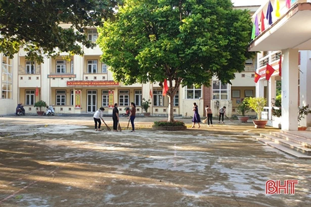 Hà Tĩnh khai giảng, dạy học thế nào để đảm bảo phòng dịch COVID-19?