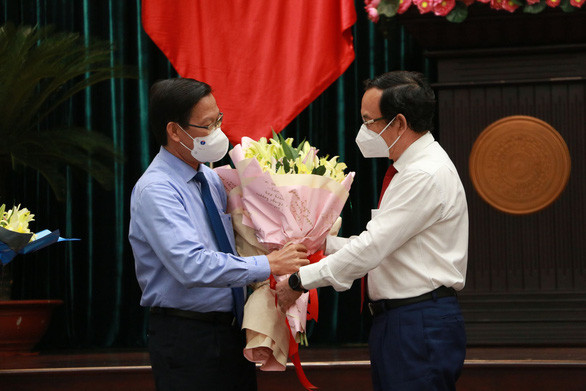 Tân Chủ tịch TP.HCM Phan Văn Mãi: Tập trung cải thiện tình hình, tiến đến kiểm soát dịch COVID-19 - Ảnh 2. Tân Chủ tịch TP.HCM Phan Văn Mãi: Tập trung cải thiện tình hình, tiến đến kiểm soát dịch COVID-19