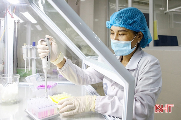 Hà Tĩnh đang cách ly 1.020 trường hợp F1 của các ca mắc COVID-19