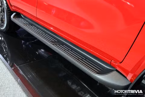 Cận cảnh Toyota Fortuner GR Sport 2021 vừa ra mắt, giá 57.000 USD