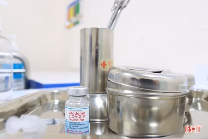 Bệnh viện Đa khoa TTH Hà Tĩnh đã triển khai tiêm hơn 3.000 liều vắc-xin phòng COVID-19