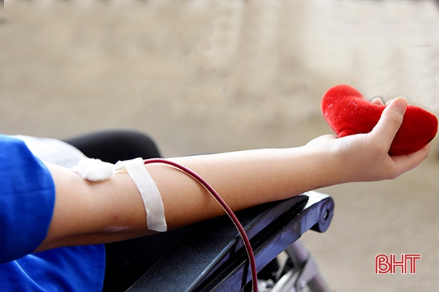 Tiếp nhận 264 đơn vị máu bổ sung cho Bệnh viện Đa khoa tỉnh Hà Tĩnh