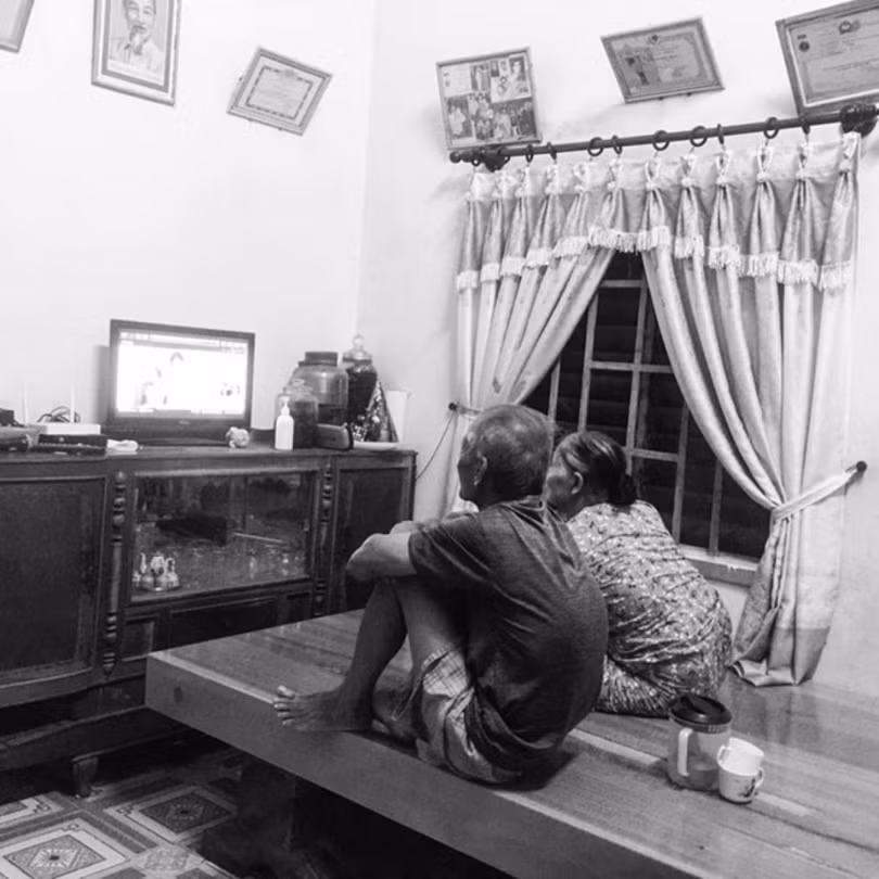 Đừng chỉ dăm ba câu hỏi thăm sức khỏe, chỉ cần về nhà bạn đã khiến cha mẹ vui lòng rồi