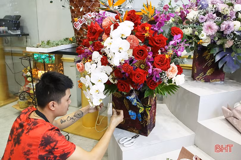 Rực rỡ sắc hoa hướng tới chị em Hà Tĩnh dịp 20/10