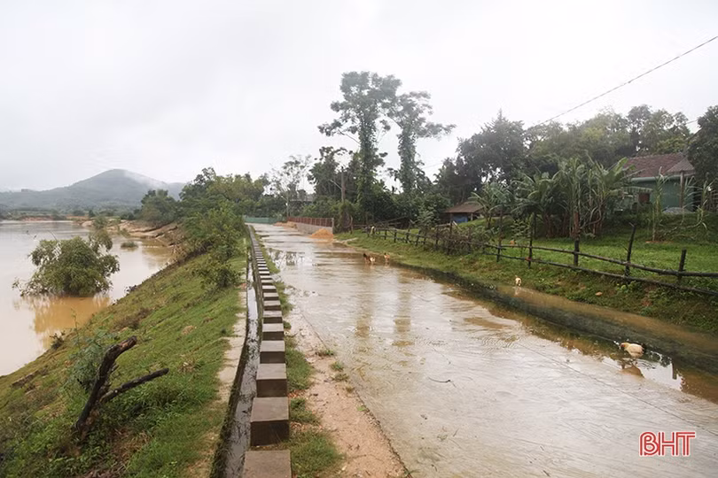 Người dân Hương Khê sẵn sàng “sống chung với lũ”
