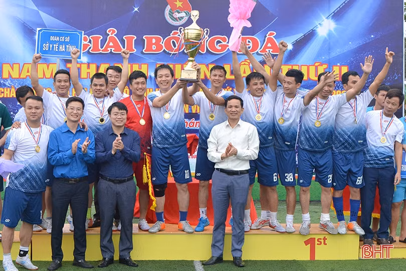 Sở Y tế Hà Tĩnh vô địch Giải Bóng đá nam thanh niên lần thứ II