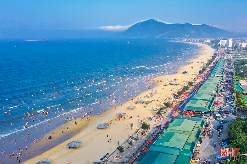 Nhiều hoạt động văn hóa, thể thao đặc sắc tại Lễ hội khai trương du lịch biển Hà Tĩnh 