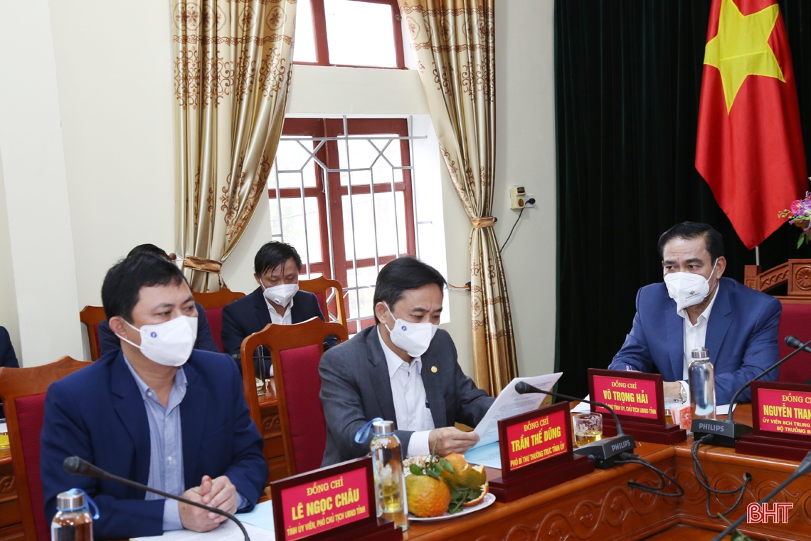 Bộ trưởng Bộ Y tế: Hà Tĩnh tiếp tục tập trung cao cho nhiệm vụ phòng, chống dịch bệnh COVID-19