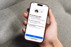 Facebook cấp tick trắng miễn phí