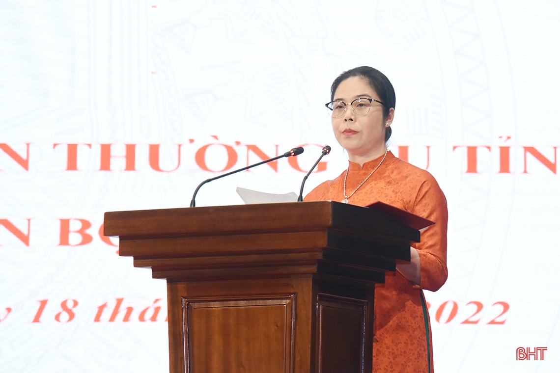 Ban Thường vụ Tỉnh ủy Hà Tĩnh công bố các quyết định luân chuyển, điều động, bổ nhiệm cán bộ