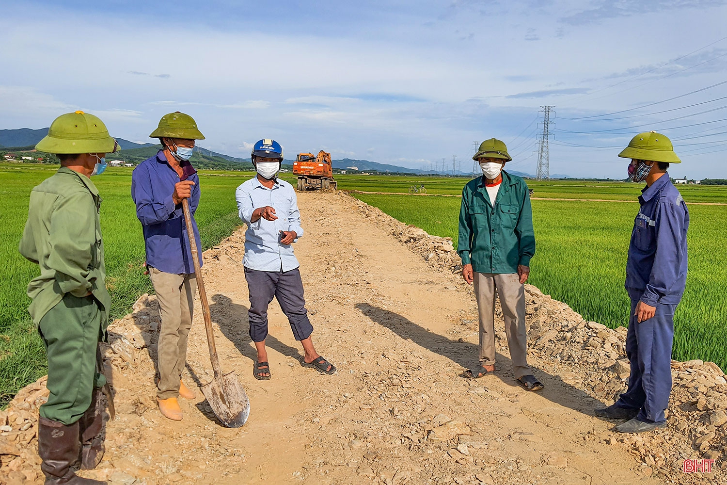 Tôi học Bác mỗi ngày, vui nhất là khi được cống hiến!