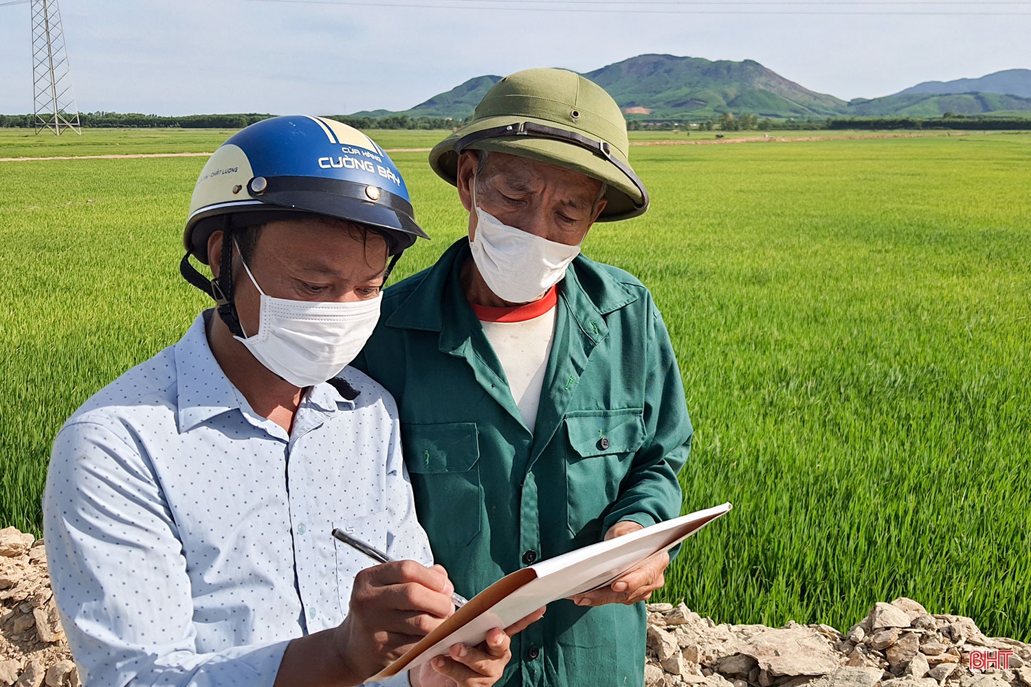 Tôi học Bác mỗi ngày, vui nhất là khi được cống hiến!