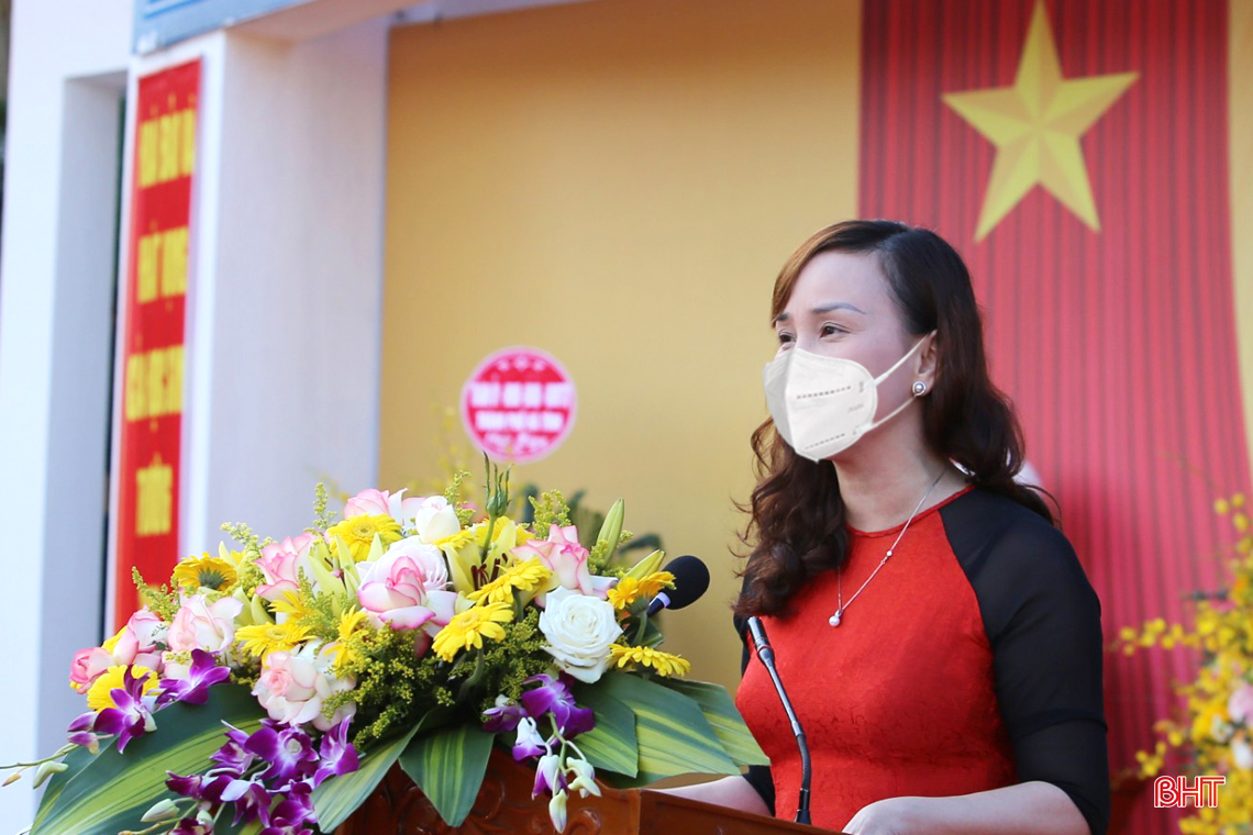 Hà Tĩnh khai giảng năm học mới, truyền hình trực tiếp từ Trường THCS Lê Văn Thiêm