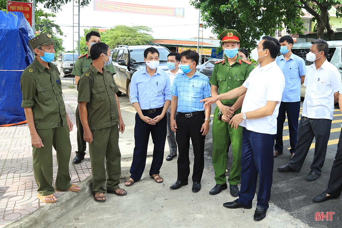 Hương Sơn, Đức Thọ triển khai đồng bộ các giải pháp phòng, chống dịch COVID-19