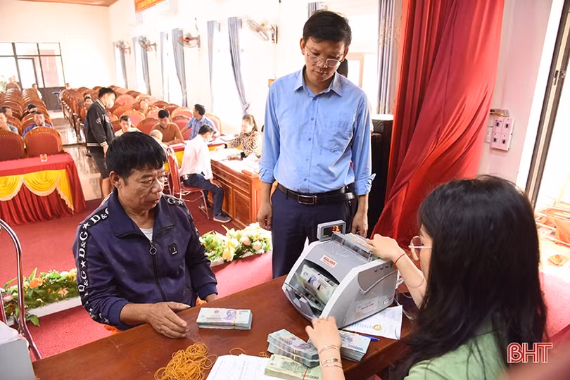 Tạo đồng thuận trong việc di dời mồ mả phục vụ dự án cao tốc Bắc - Nam qua Hà Tĩnh