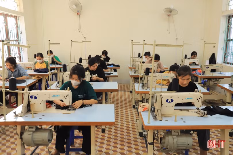 Nhiều khó khăn trong dạy học và đào tạo nghề ở Hương Sơn