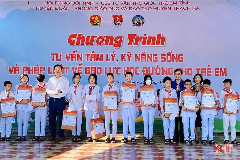 Tư vấn pháp luật về bạo lực học đường cho trẻ em Hà Tĩnh