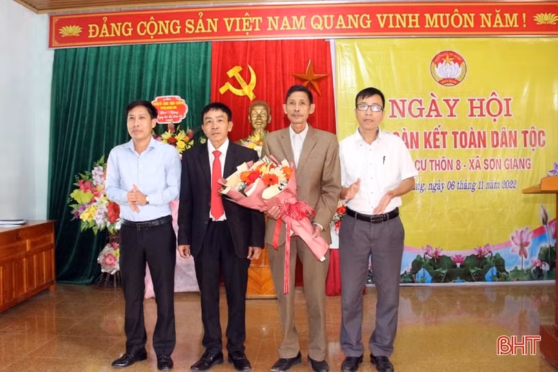 Xây dựng thôn 8, xã Sơn Giang thành thôn tiêu biểu của huyện Hương Sơn