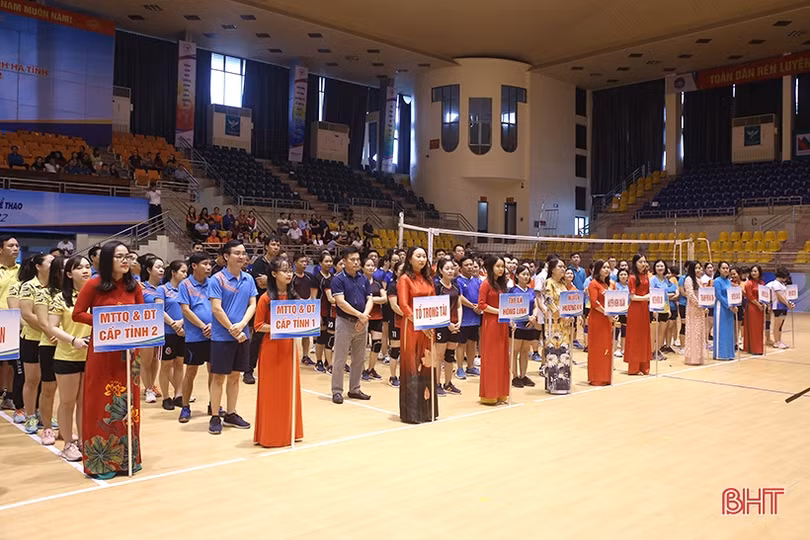 Hương Sơn vô địch giải bóng chuyền hơi nam nữ tranh Cúp Đại đoàn kết Hà Tĩnh