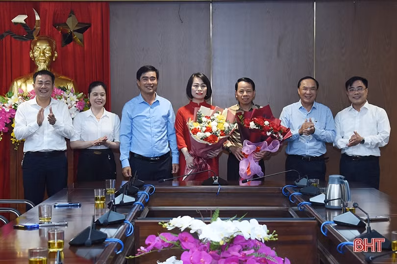 Phó Trưởng ban Tổ chức Tỉnh ủy Hà Tĩnh ra mắt nhận nhiệm vụ